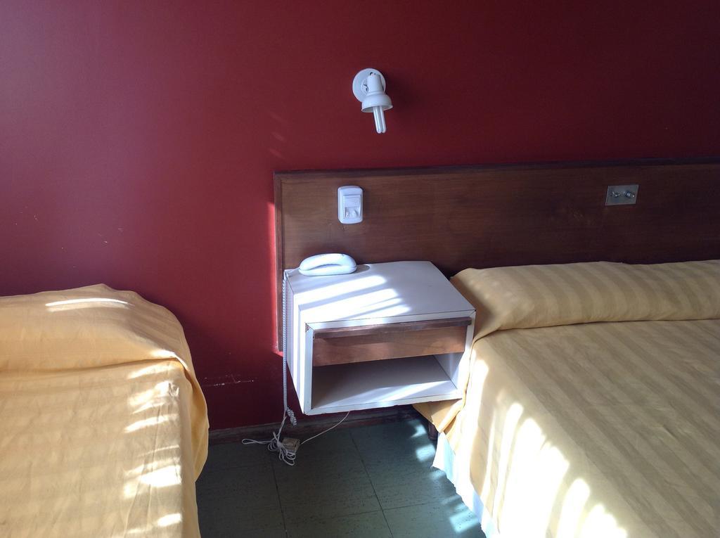 מר דל פלאטה Hotel Delfin מראה חיצוני תמונה